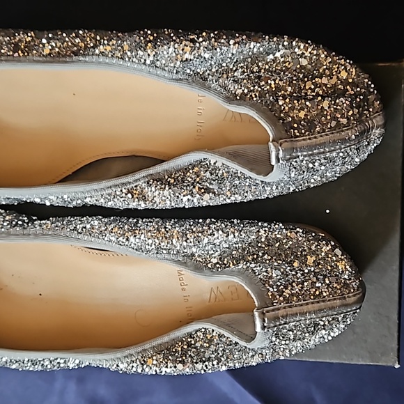 NEW IN BOX J. Crew Lula Glitter Ballet Flats, Size 8, Metallic Silver - Picture 3 of 6